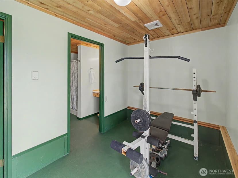 Property photo for 621 E Mason Avenue, Buckley photo 7