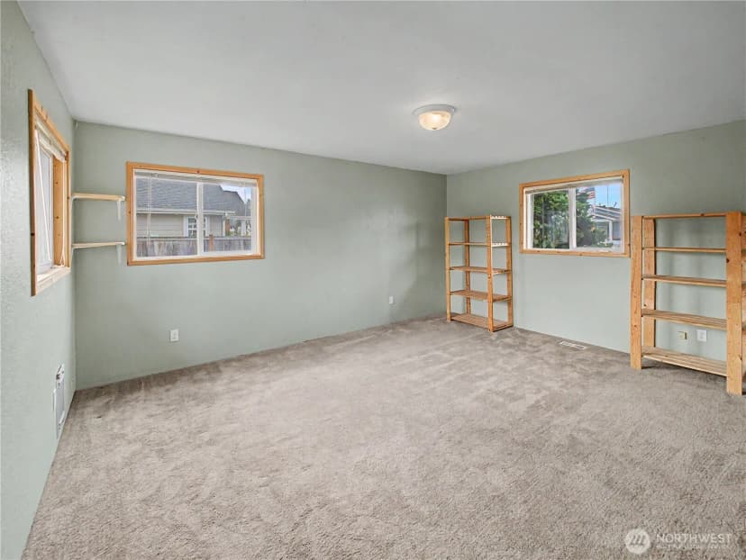 Property photo for 621 E Mason Avenue, Buckley photo 21