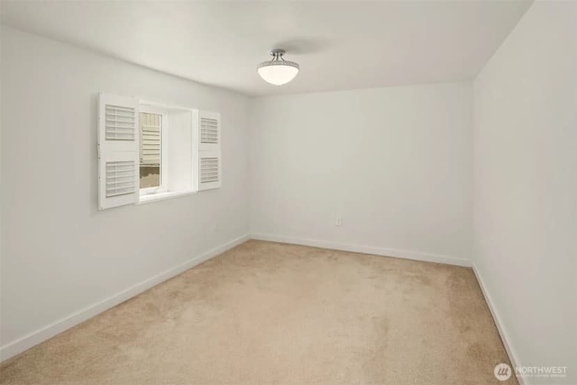 Property photo for 227 29th Avenue E, Seattle photo 29