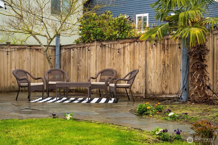 Property photo for 227 29th Avenue E, Seattle photo 35