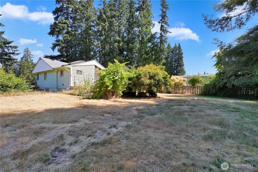 Property photo for 3012 116th Street Se, Everett photo 19