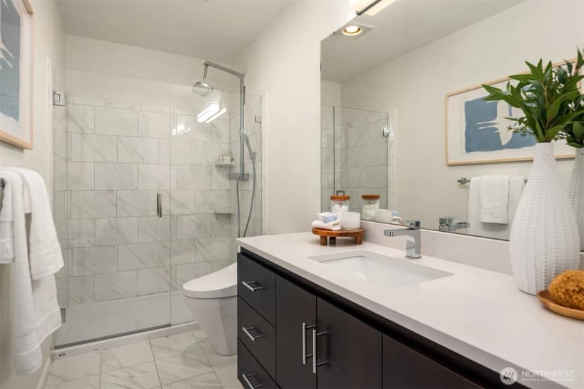 Property photo for 1543 Ne Iris Street, Issaquah photo 29