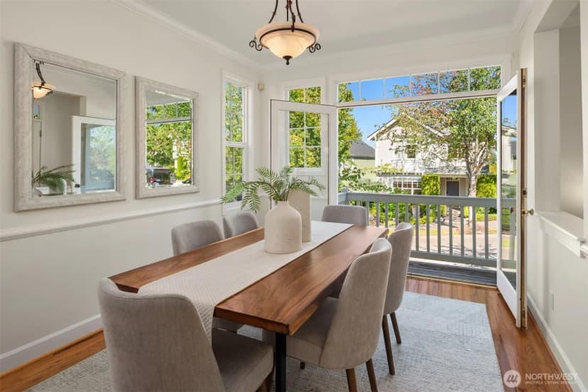 Property photo for 1543 Ne Iris Street, Issaquah photo 17