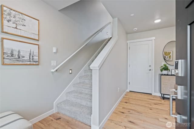 Property photo for 14424 Madison Way #f2, Lynnwood photo 2