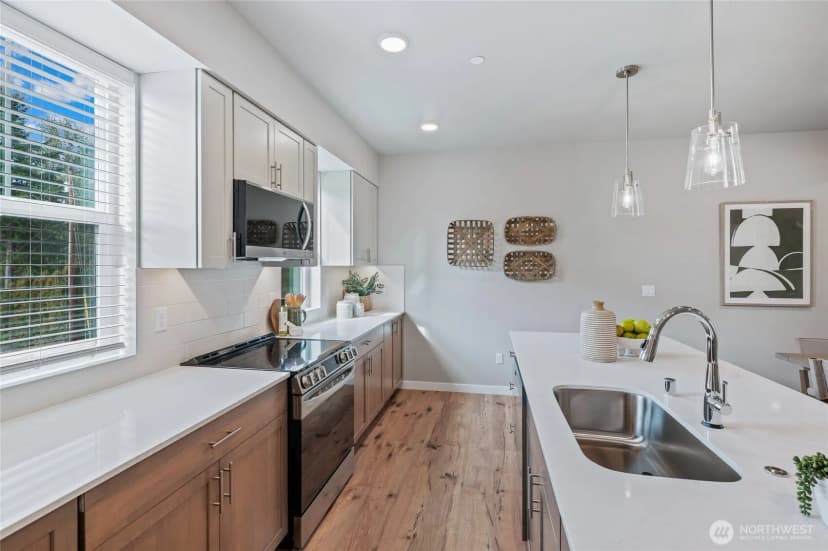 Property photo for 14424 Madison Way #f2, Lynnwood photo 6