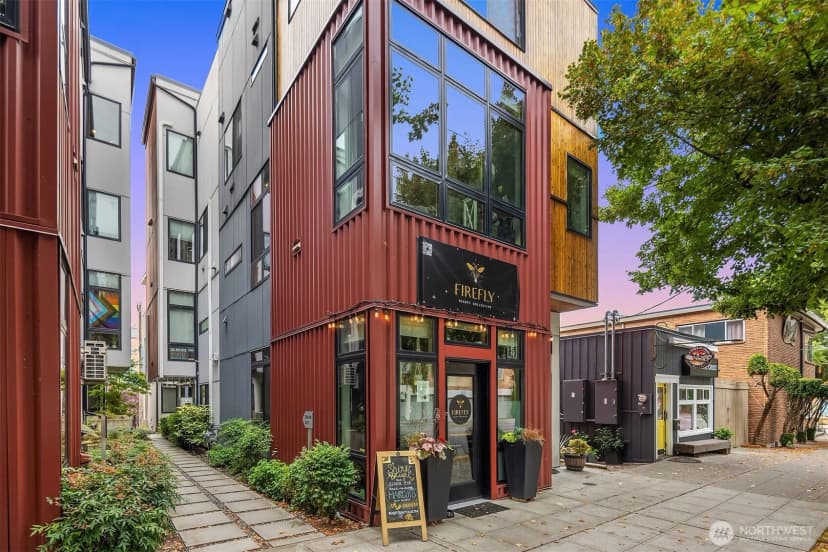 Property photo for 3211 California Avenue Sw, Seattle photo 35