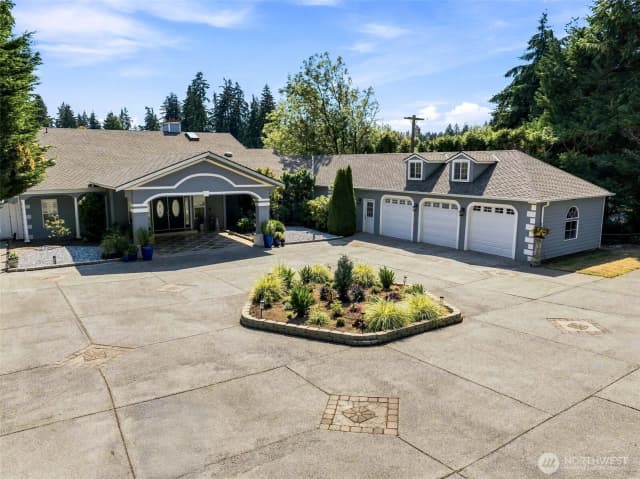 Property photo for 27265 33rd Place S, Kent photo 3