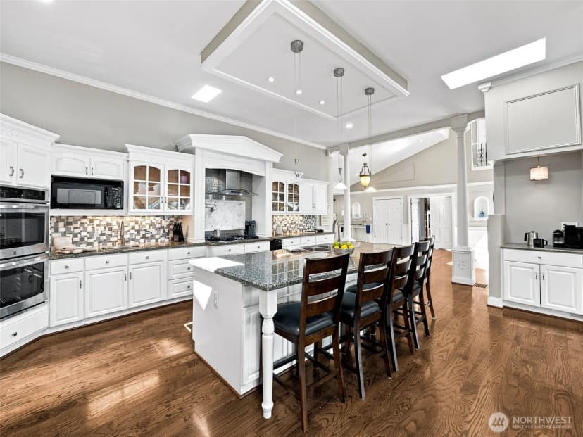 Property photo for 27265 33rd Place S, Kent photo 9