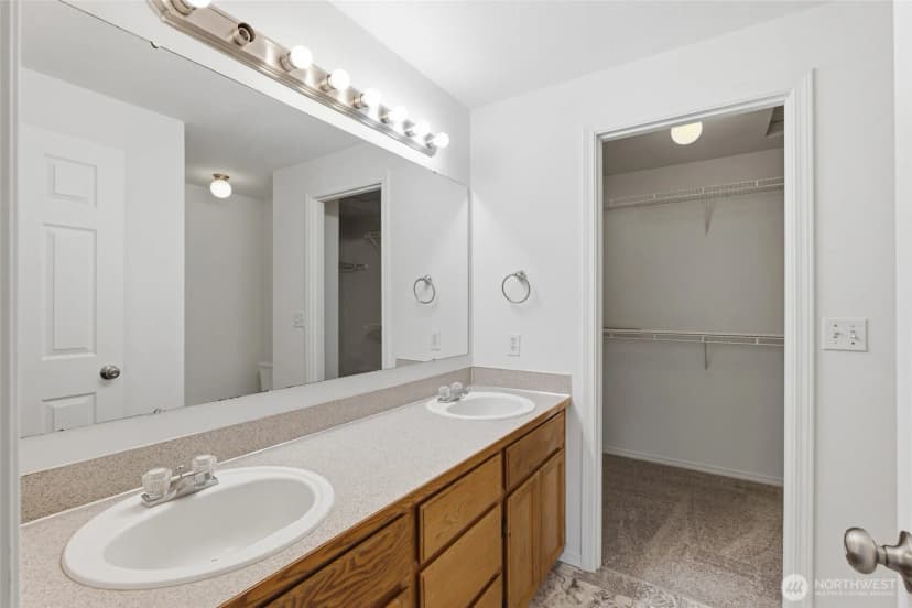 Property photo for 19407 12th Avenue Ct E, Spanaway photo 16