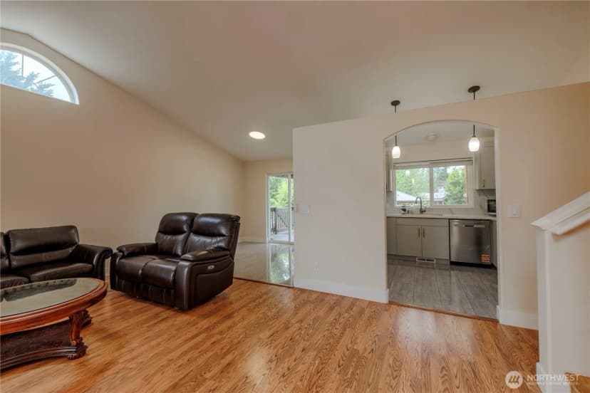 Property photo for 1318 Beazer Court, Bellingham photo 12