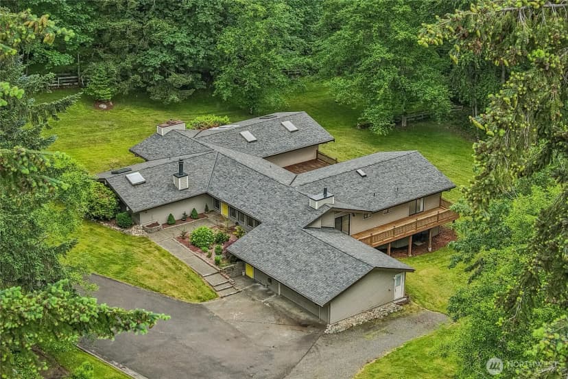 Property photo for 16808 240th Avenue Se, Maple Valley photo 35