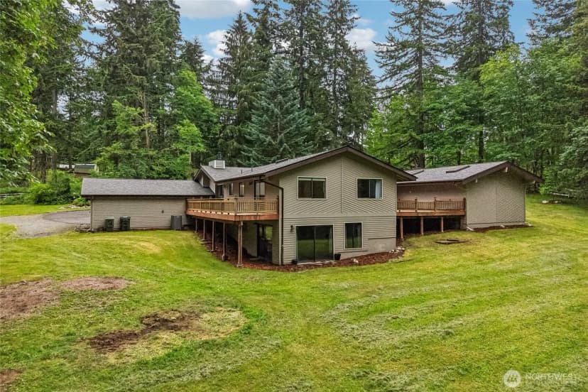 Property photo for 16808 240th Avenue Se, Maple Valley photo 34