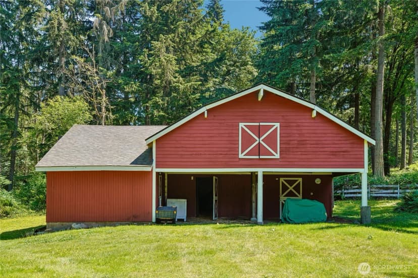 Property photo for 16808 240th Avenue Se, Maple Valley photo 28