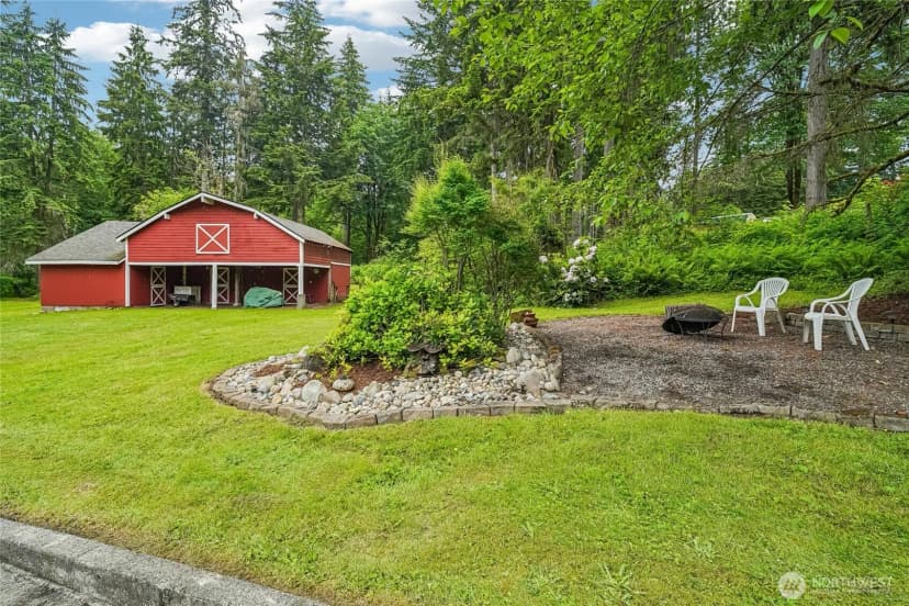 Property photo for 16808 240th Avenue Se, Maple Valley photo 27