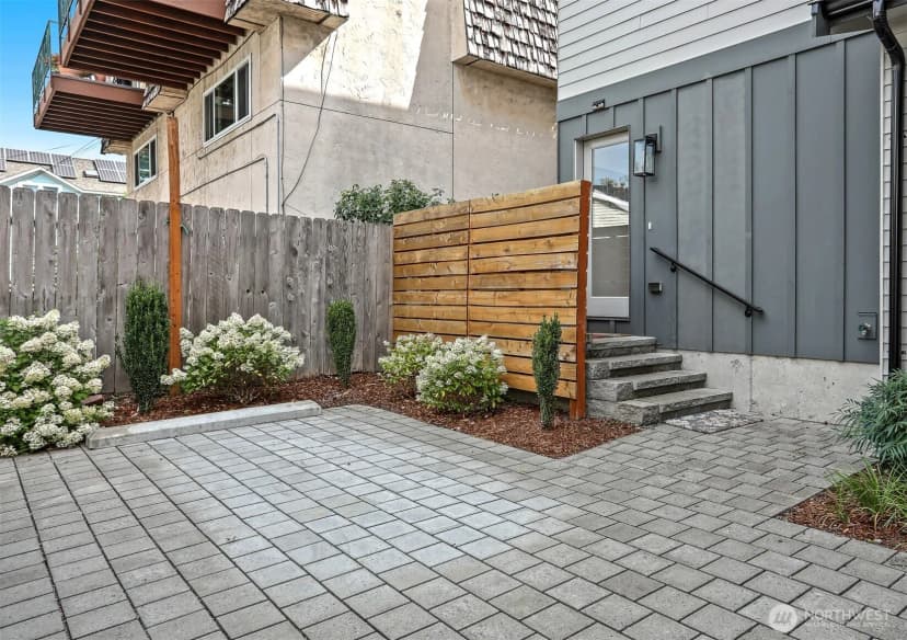 Property photo for 5513 B 6th Avenue Nw, Seattle photo 28