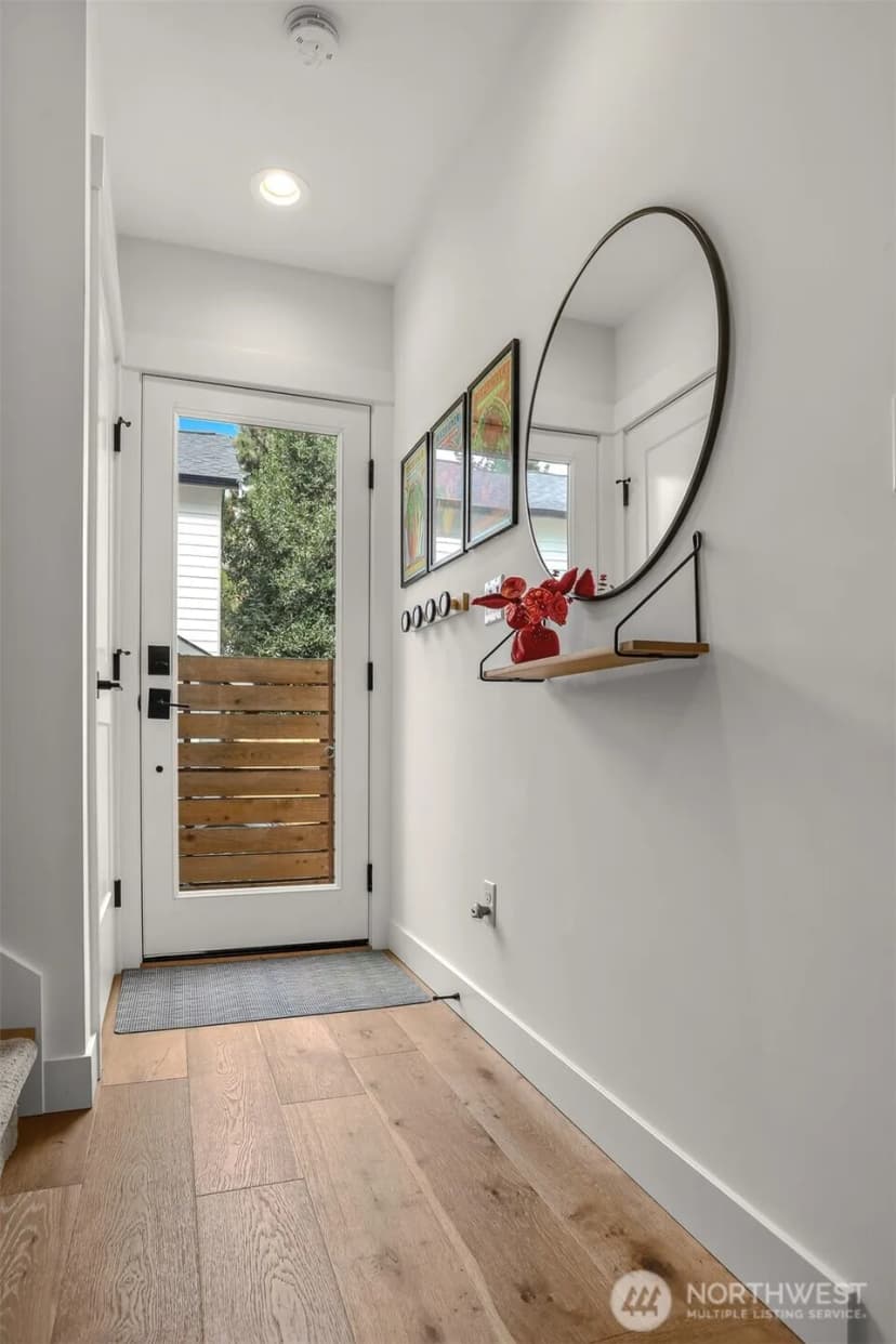 Property photo for 5513 B 6th Avenue Nw, Seattle photo 13