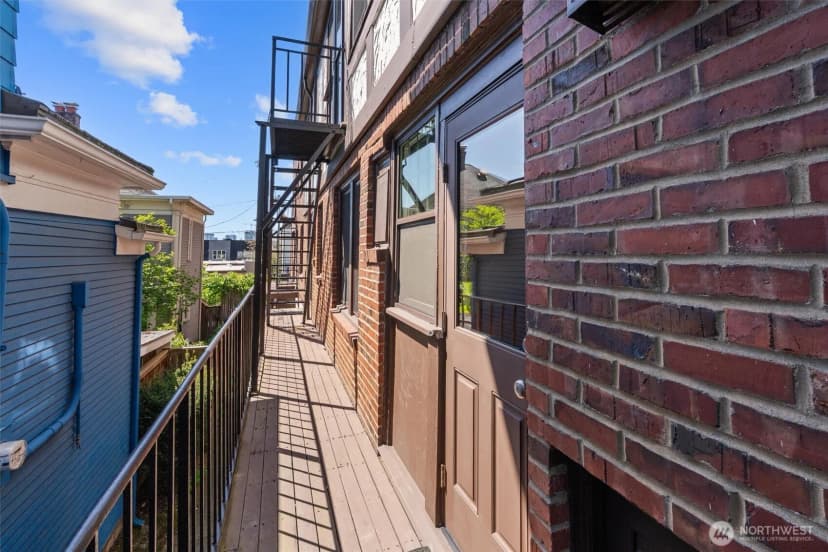 Property photo for 111 14th Avenue E #1, Seattle photo 26