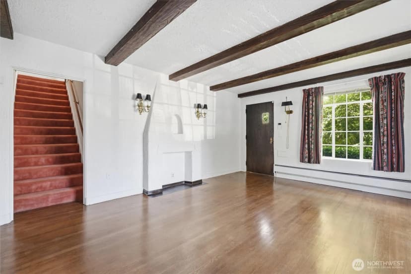 Property photo for 111 14th Avenue E #1, Seattle photo 10