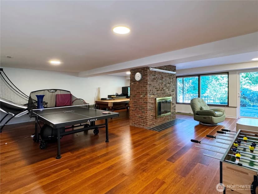 Property photo for 4448 144th Avenue Se, Bellevue photo 11