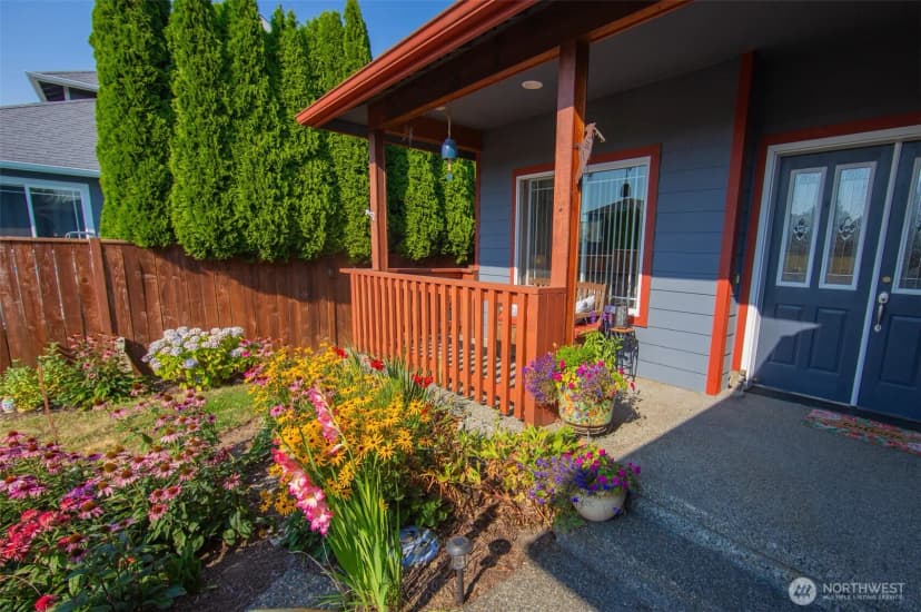 Property photo for 6204 Pacific Heights Drive, Ferndale photo 2
