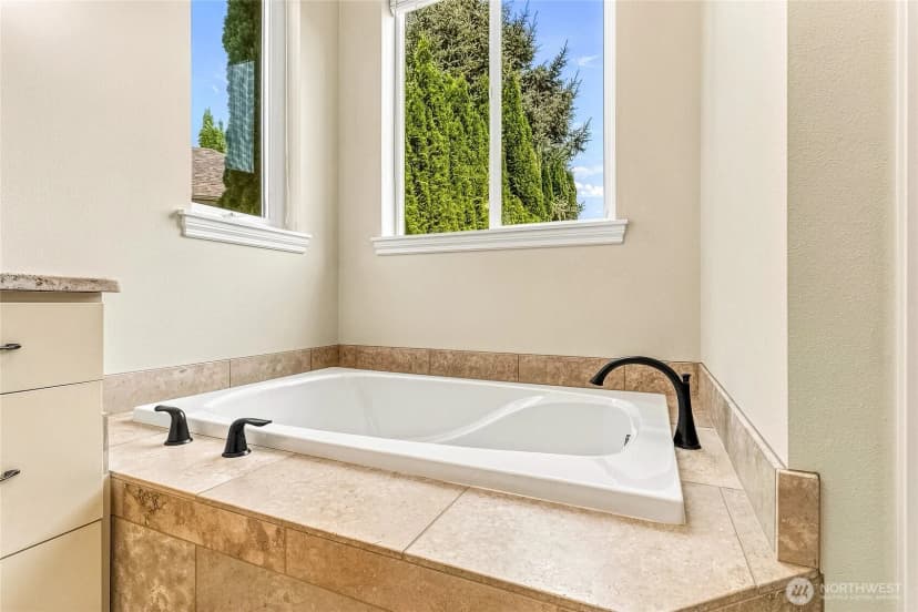 Property photo for 1017 Se Crestlane Drive, College Place photo 18