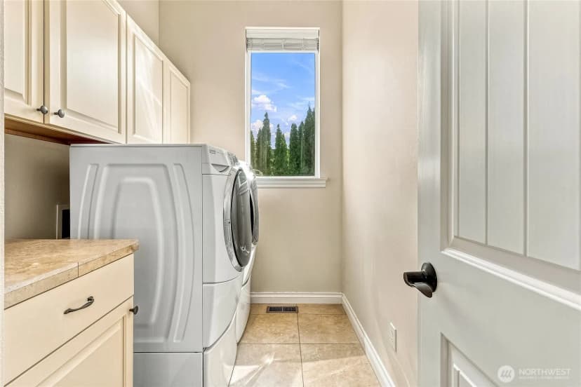 Property photo for 1017 Se Crestlane Drive, College Place photo 14
