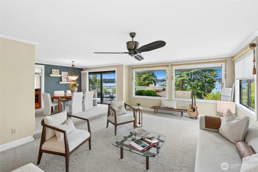 Property photo for 12530 Holmes Point Drive Ne, Kirkland photo 6