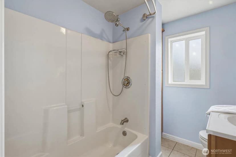 Property photo for 606 N 16th Avenue, Kelso photo 16