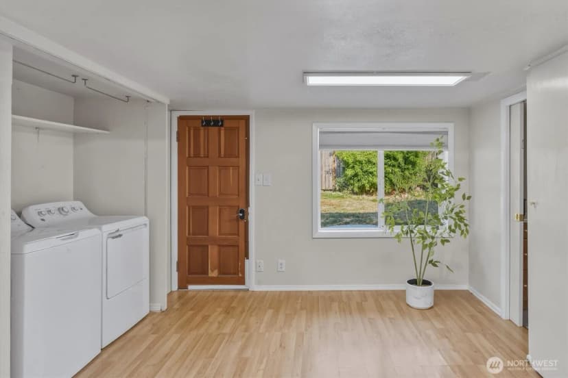 Property photo for 606 N 16th Avenue, Kelso photo 12