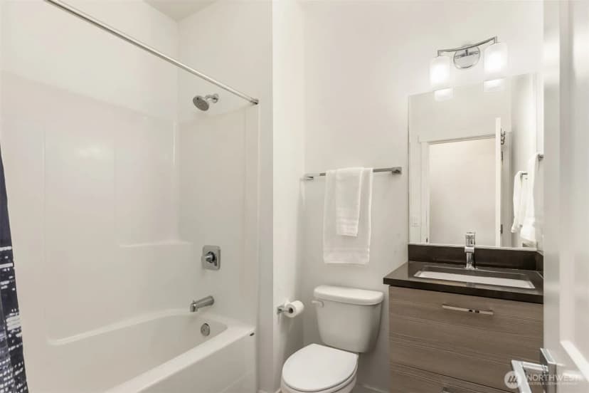 Property photo for 720 Fords Court Nw, Bainbridge Island photo 17