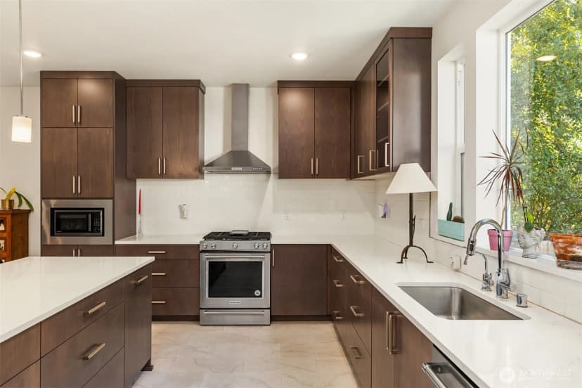 Property photo for 720 Fords Court Nw, Bainbridge Island photo 12