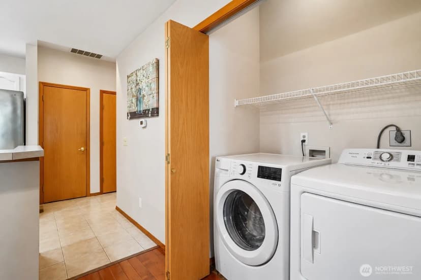 Property photo for 418 17th Street Se ##13a, Auburn photo 30