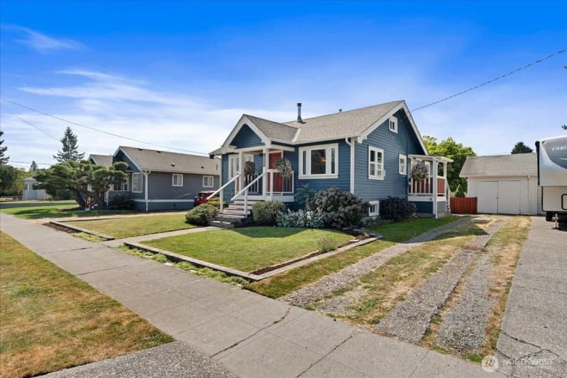 Property photo for 1138 Pioneer Street, Enumclaw photo 5