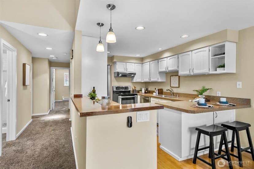 Property photo for 629 Kirkland Way #b11, Kirkland photo 7