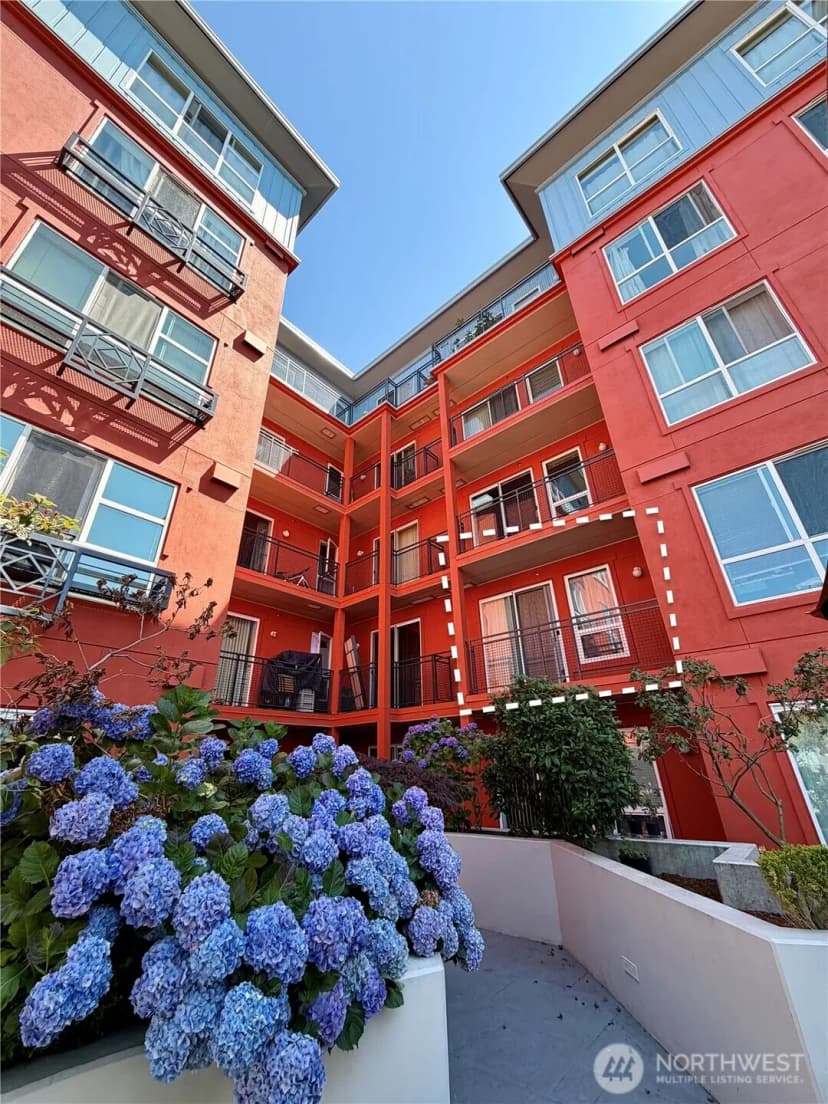 Property photo for 668 S Lane Street #406, Seattle photo 19