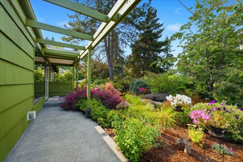 Property photo for 2145 N 146th Street, Shoreline photo 7
