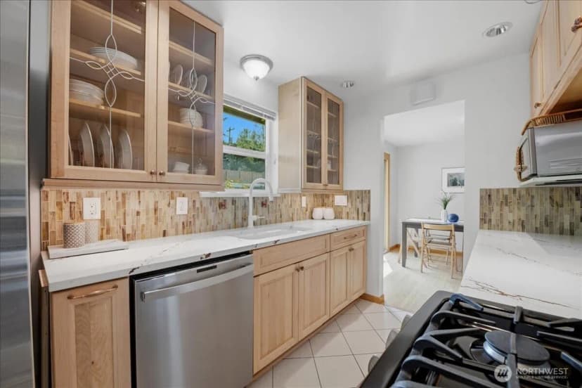 Property photo for 2145 N 146th Street, Shoreline photo 21