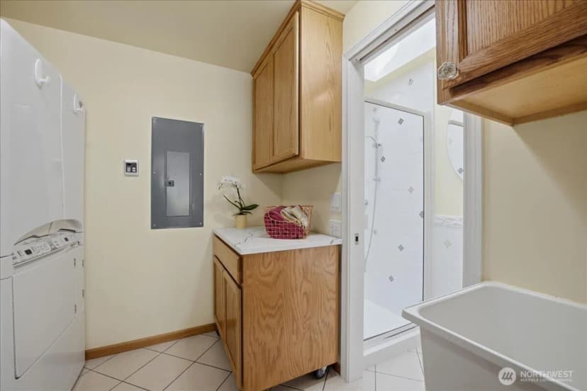 Property photo for 2145 N 146th Street, Shoreline photo 25
