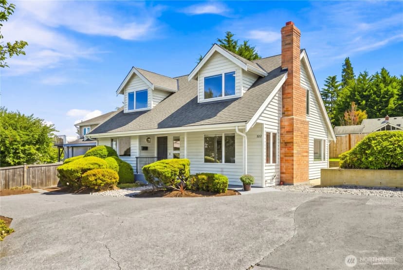 Property photo for 502 3rd Avenue N, Edmonds photo 32