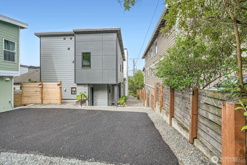 Property photo for 5930 18th Avenue S, Seattle photo 34