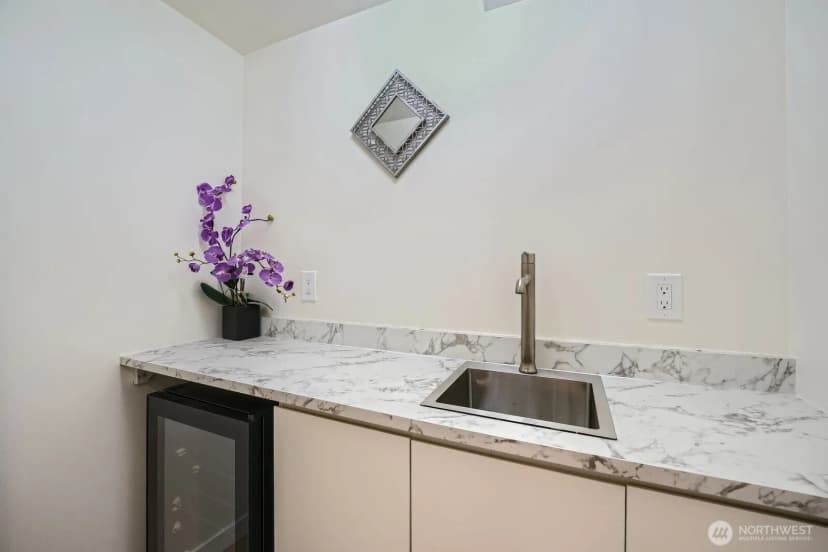 Property photo for 5930 18th Avenue S, Seattle photo 33