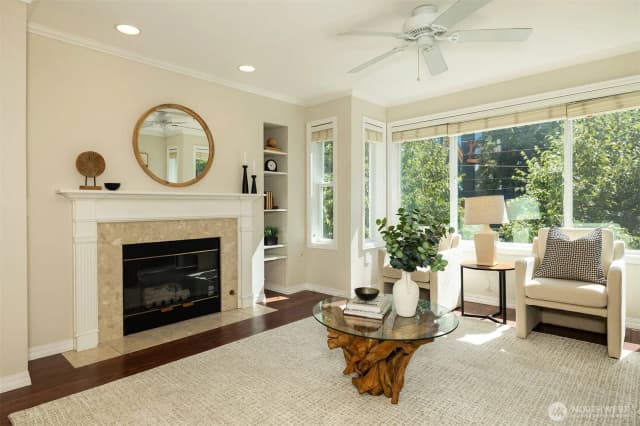 Property photo for 1762 Nw 57th Street #203, Seattle photo 2