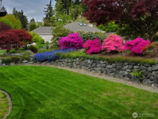 Property photo for 9628 108th Avenue Ct Sw, Lakewood photo 3