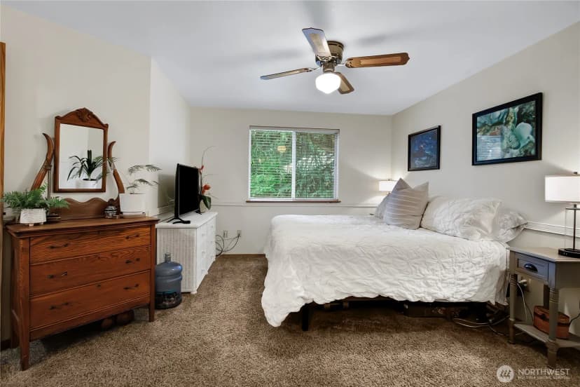 Property photo for 9628 108th Avenue Ct Sw, Lakewood photo 14