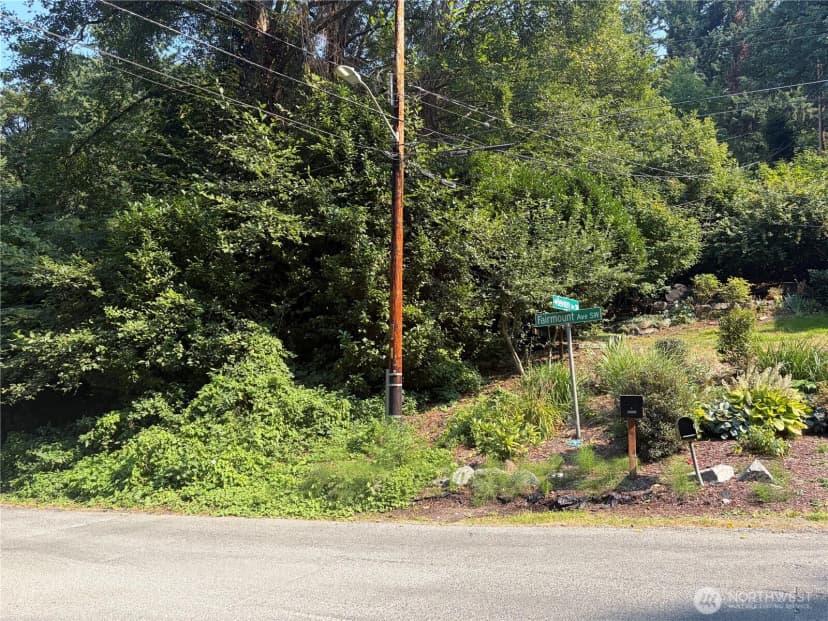 Property photo for 21 Xx Fairmount Avenue Sw, Seattle photo 7