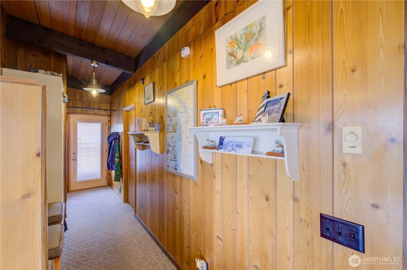 Property photo for 35200 J Place, Ocean Park photo 12