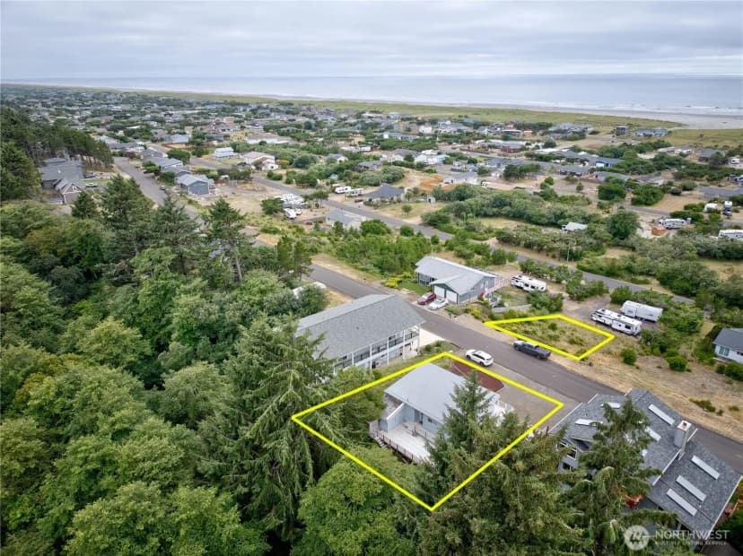Property photo for 35200 J Place, Ocean Park photo 25