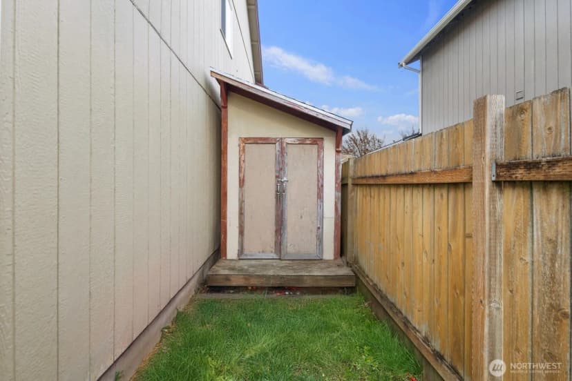 Property photo for 16189 Birkland Street Se, Yelm photo 26