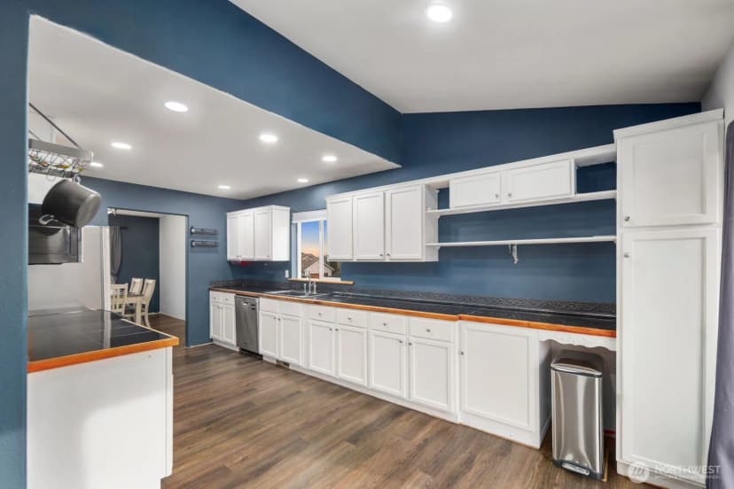 Property photo for 16189 Birkland Street Se, Yelm photo 8