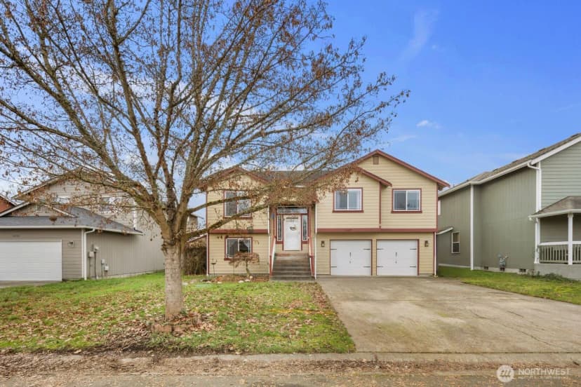 Property photo for 16189 Birkland Street Se, Yelm photo 2